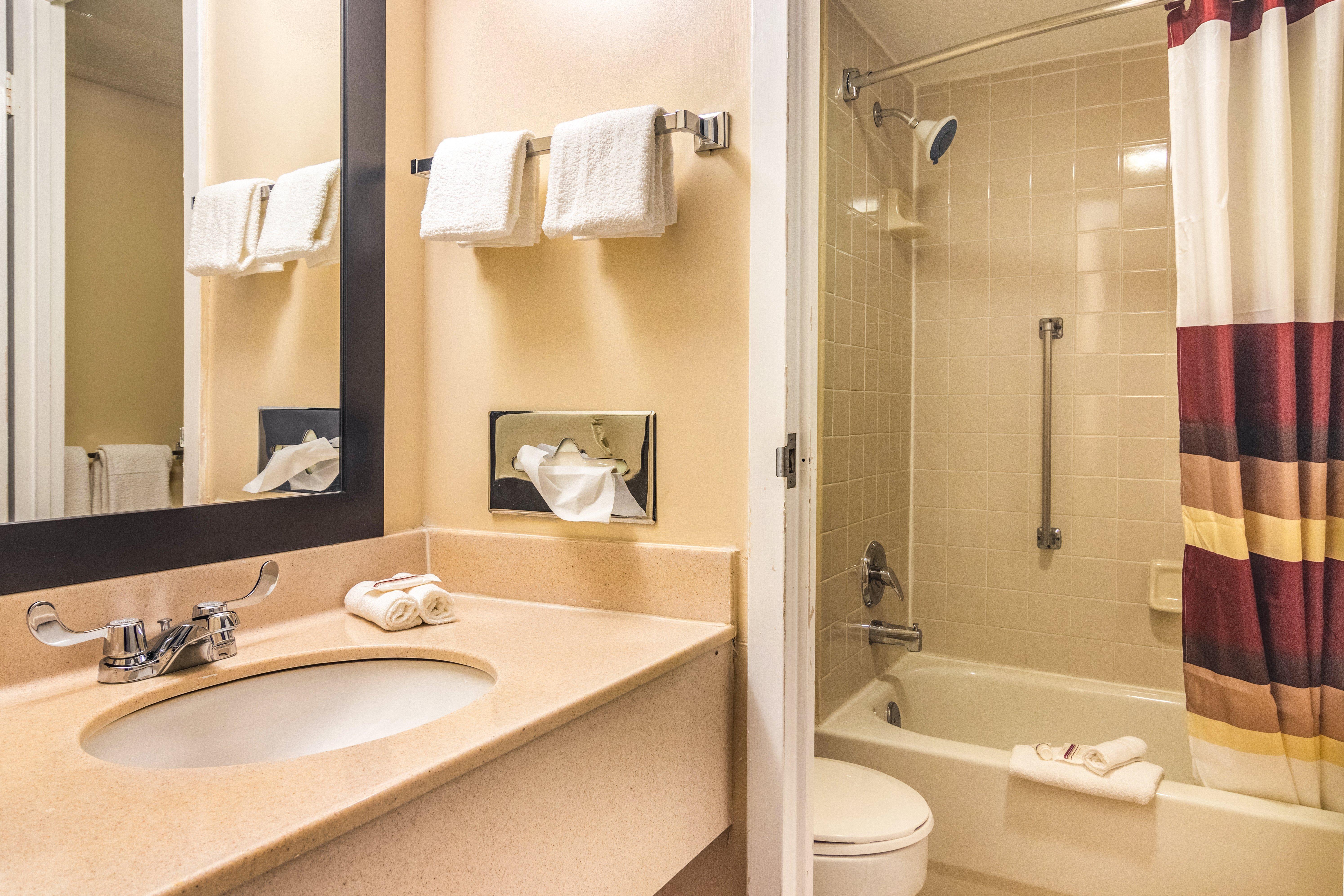 Red Roof Inn Ashtabula - Austinburg מראה חיצוני תמונה